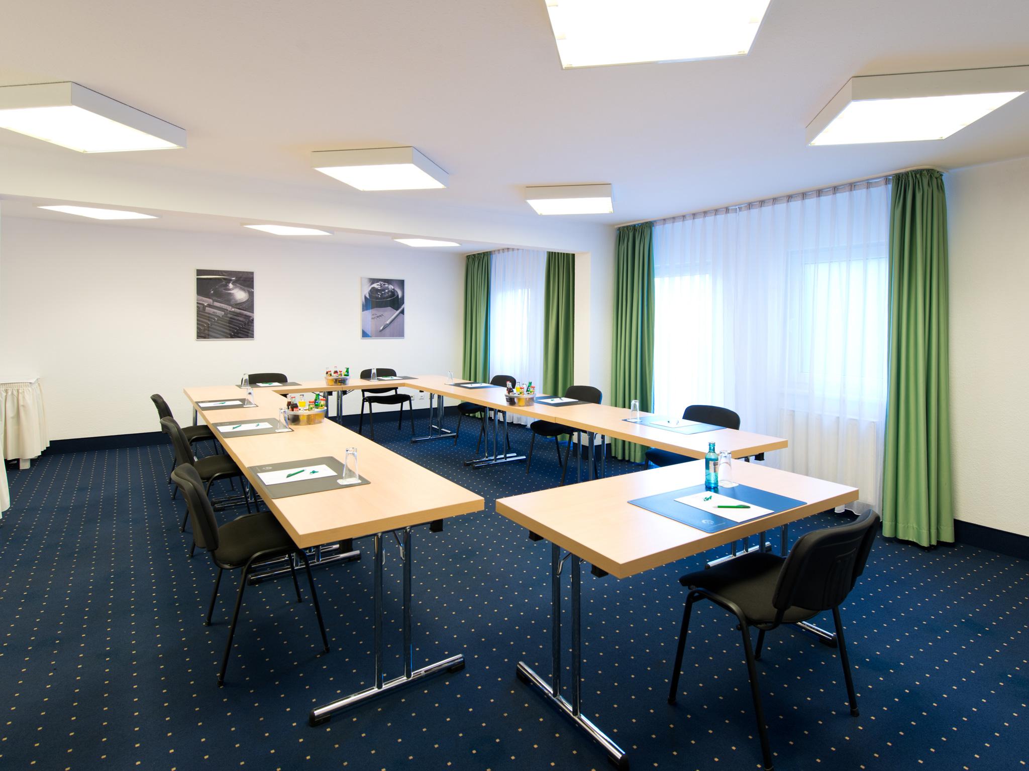 Achat Hotel Darmstadt Griesheim غريشيم المظهر الخارجي الصورة