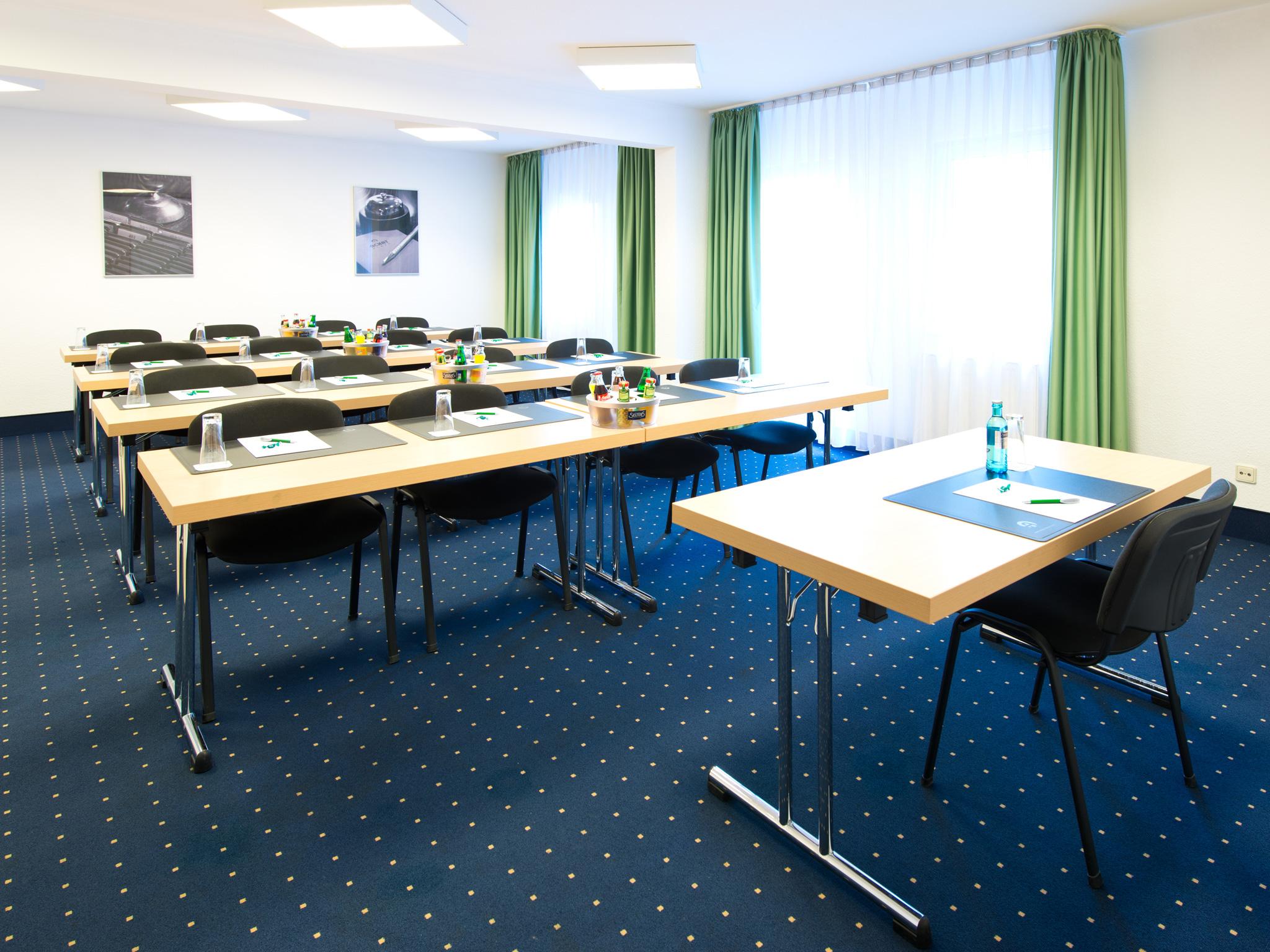 Achat Hotel Darmstadt Griesheim غريشيم المظهر الخارجي الصورة