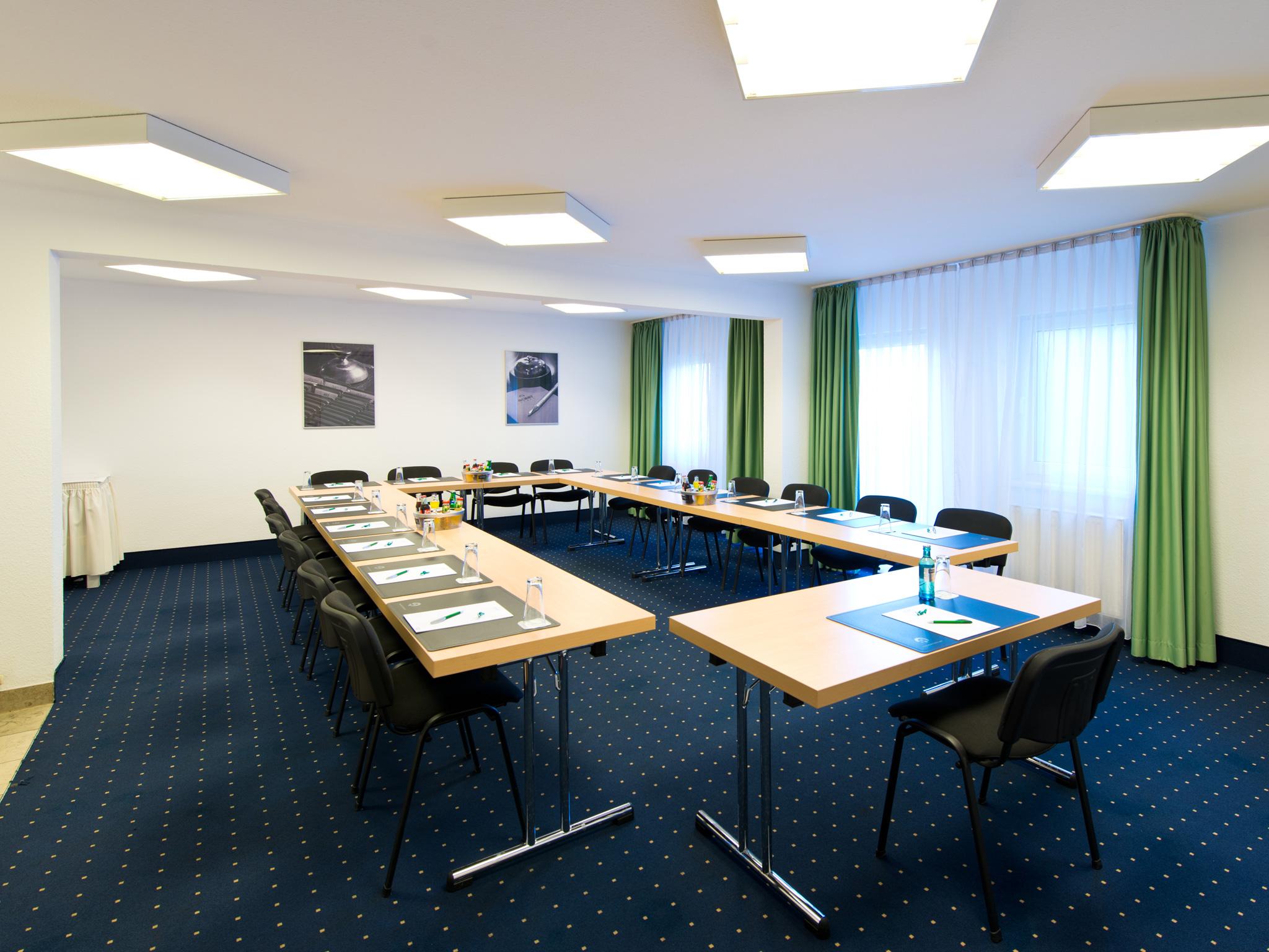 Achat Hotel Darmstadt Griesheim غريشيم المظهر الخارجي الصورة